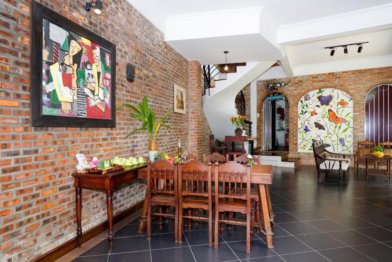 Calm House 2 Hostel Хойан Экстерьер фото