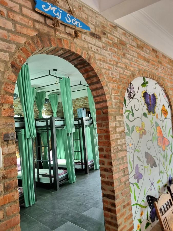 Calm House 2 Hostel Хойан Экстерьер фото