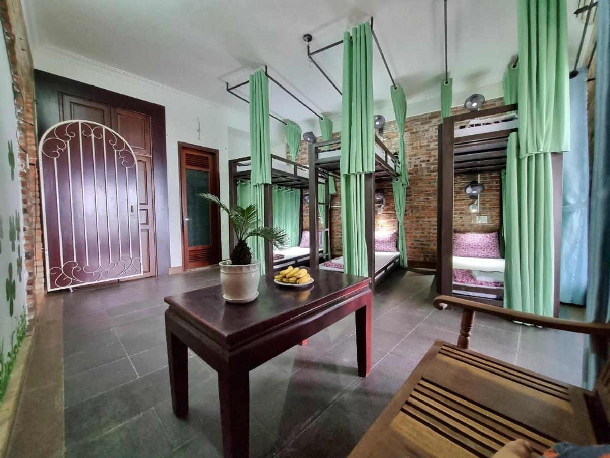 Calm House 2 Hostel Хойан Экстерьер фото
