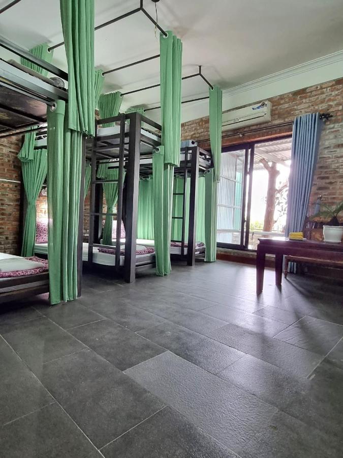 Calm House 2 Hostel Хойан Экстерьер фото